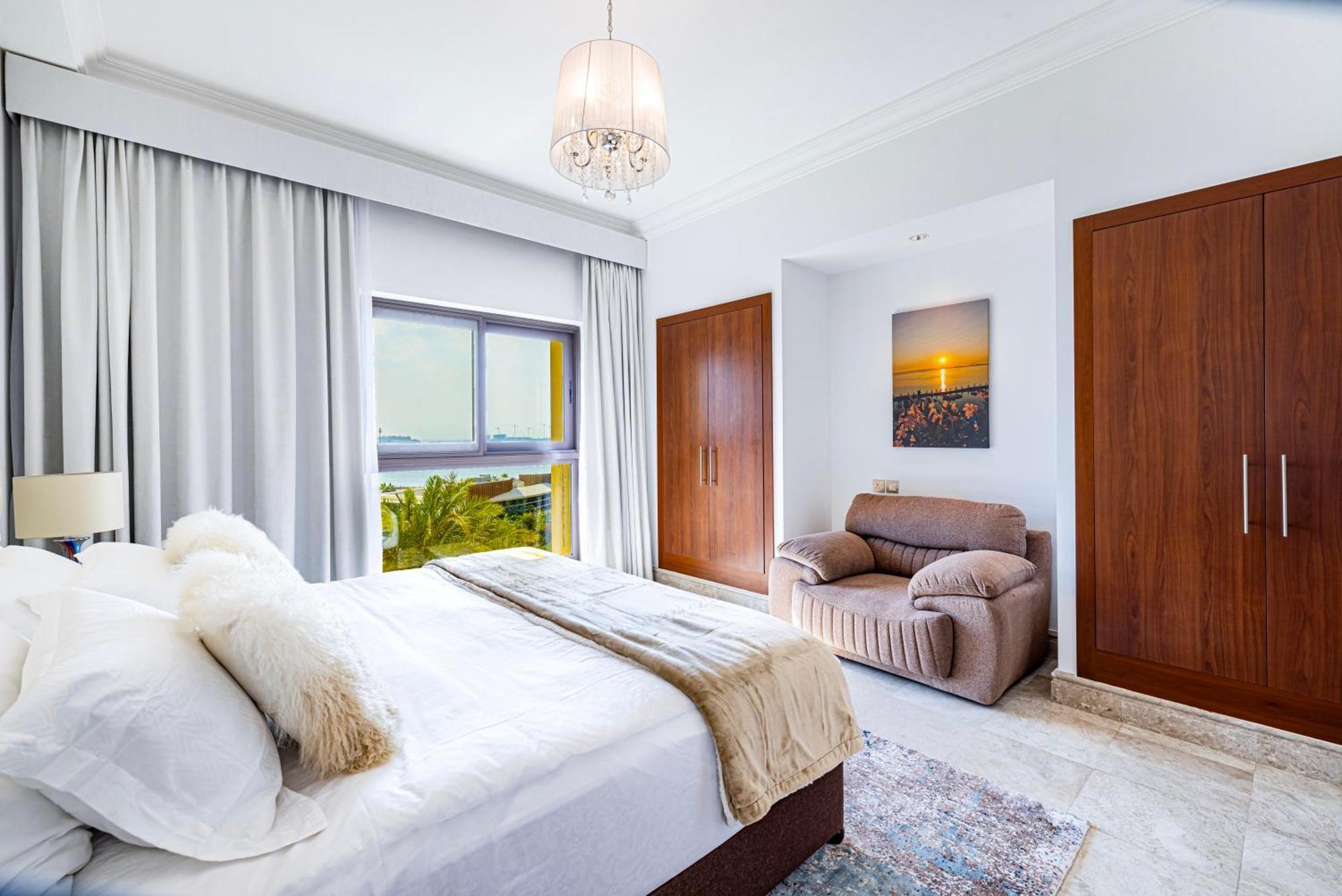 Fairmont North 2br Full Sea View *